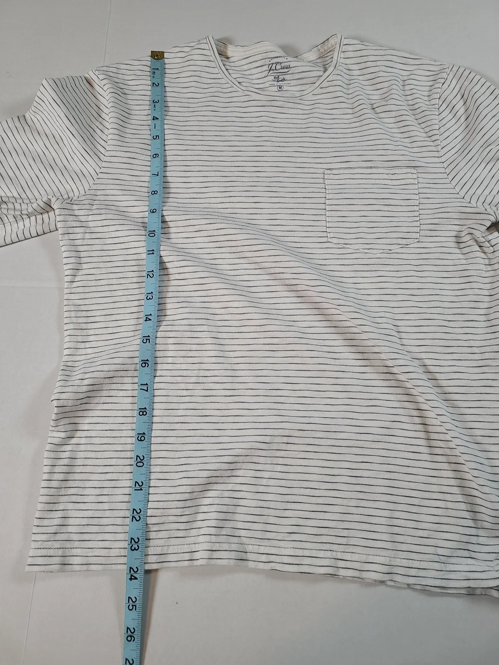 J. Crew Knit Goods Stylish Light Gray & White Striped Long-Sleeve Tee M Pocket